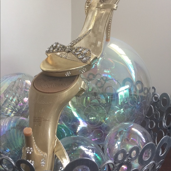 🌤Delicacy Shoes🌤 - Picture 4 of 8